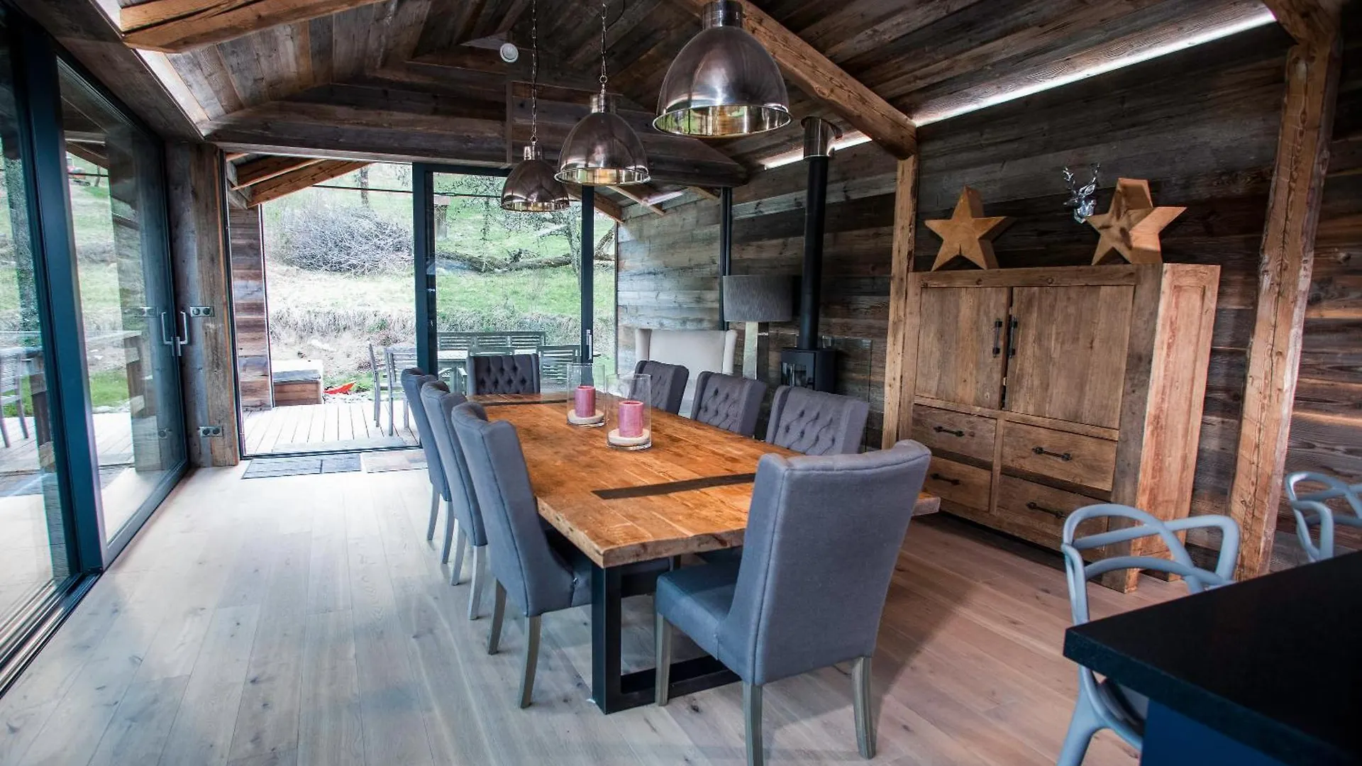Chalet Bella Essert-Romand 0*,  France